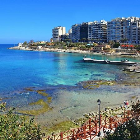 Gorgeous Apartment With Terrace In Fort Cambridge, Pool Sliema Kültér fotó