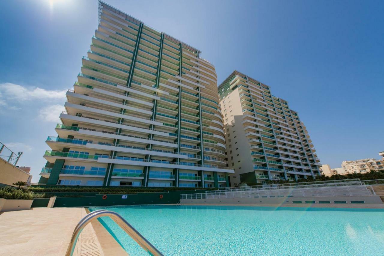 Gorgeous Apartment With Terrace In Fort Cambridge, Pool Sliema Kültér fotó